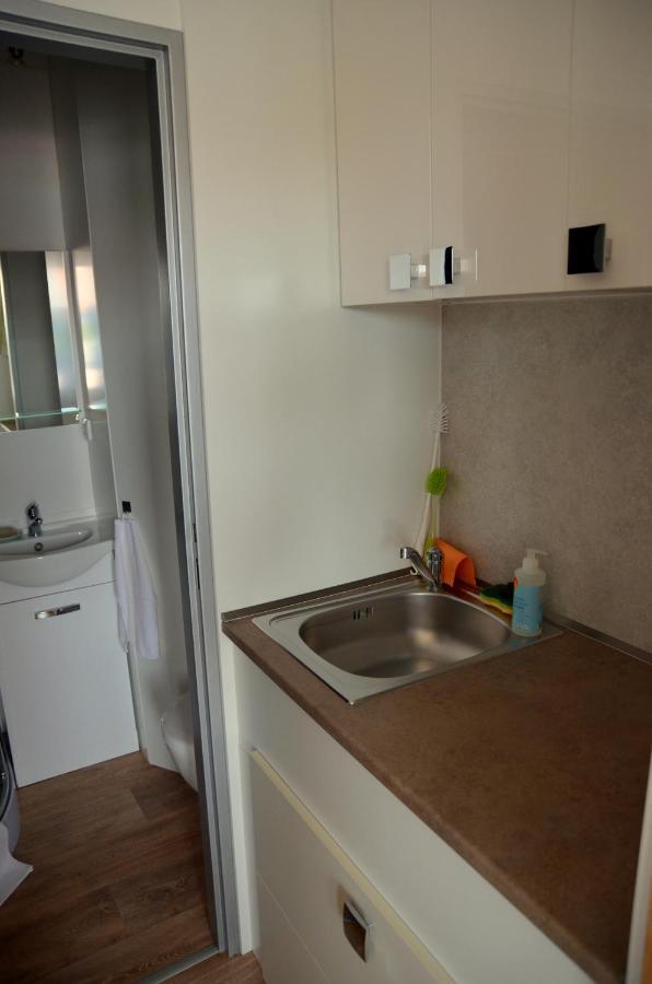 Apartmany Marco Polo 雷德尼斯 外观 照片