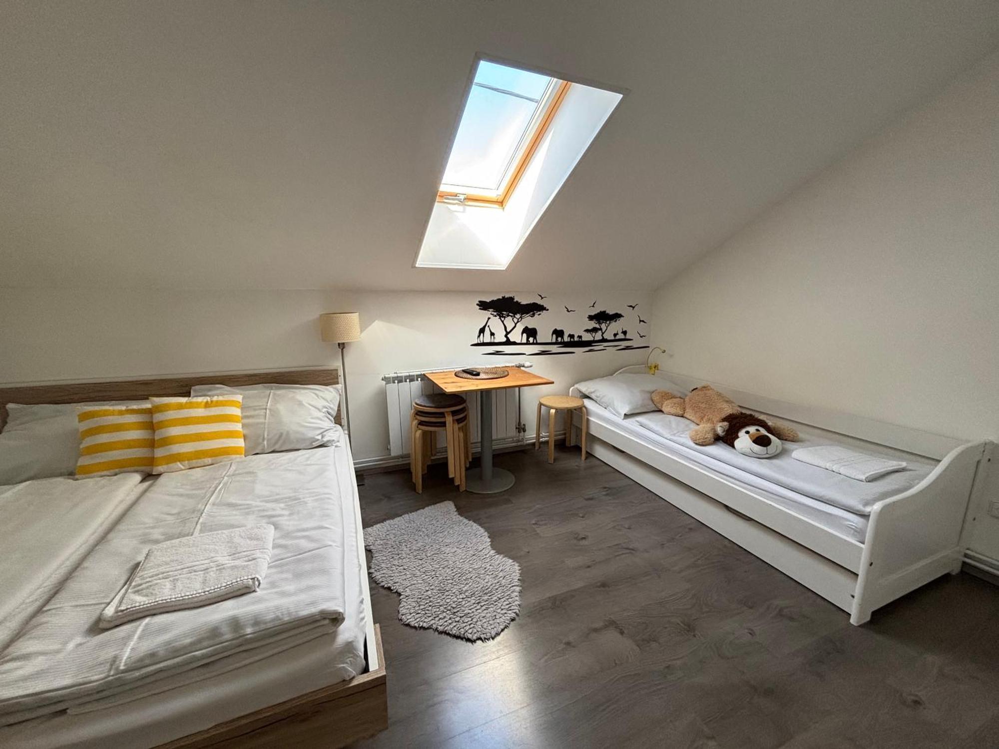 Apartmany Marco Polo 雷德尼斯 外观 照片