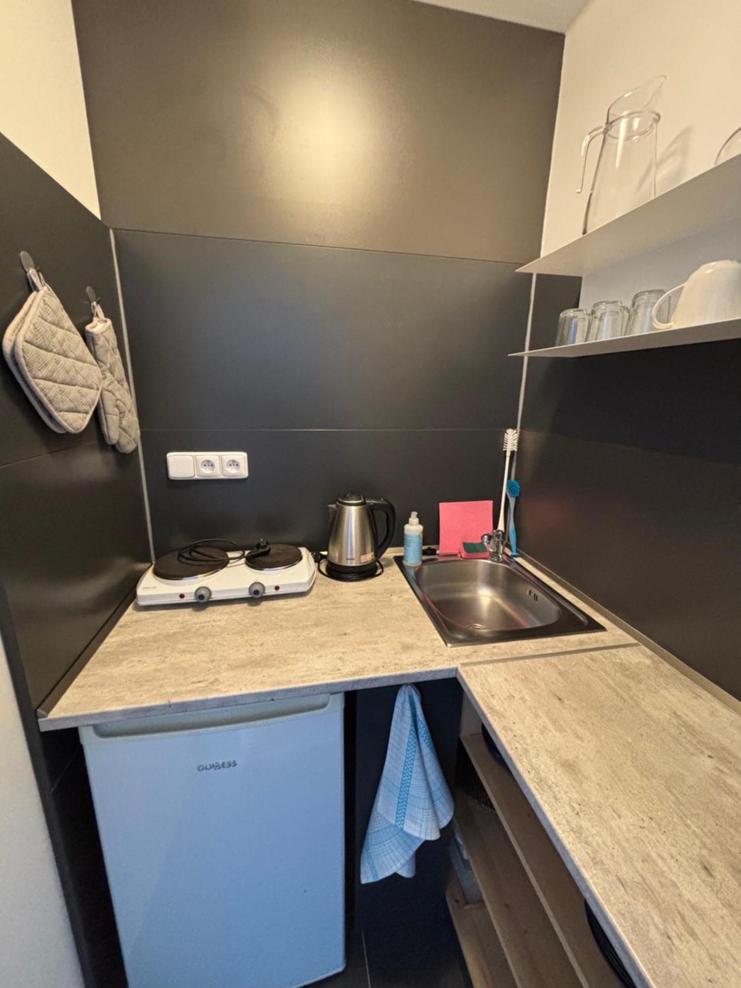 Apartmany Marco Polo 雷德尼斯 外观 照片