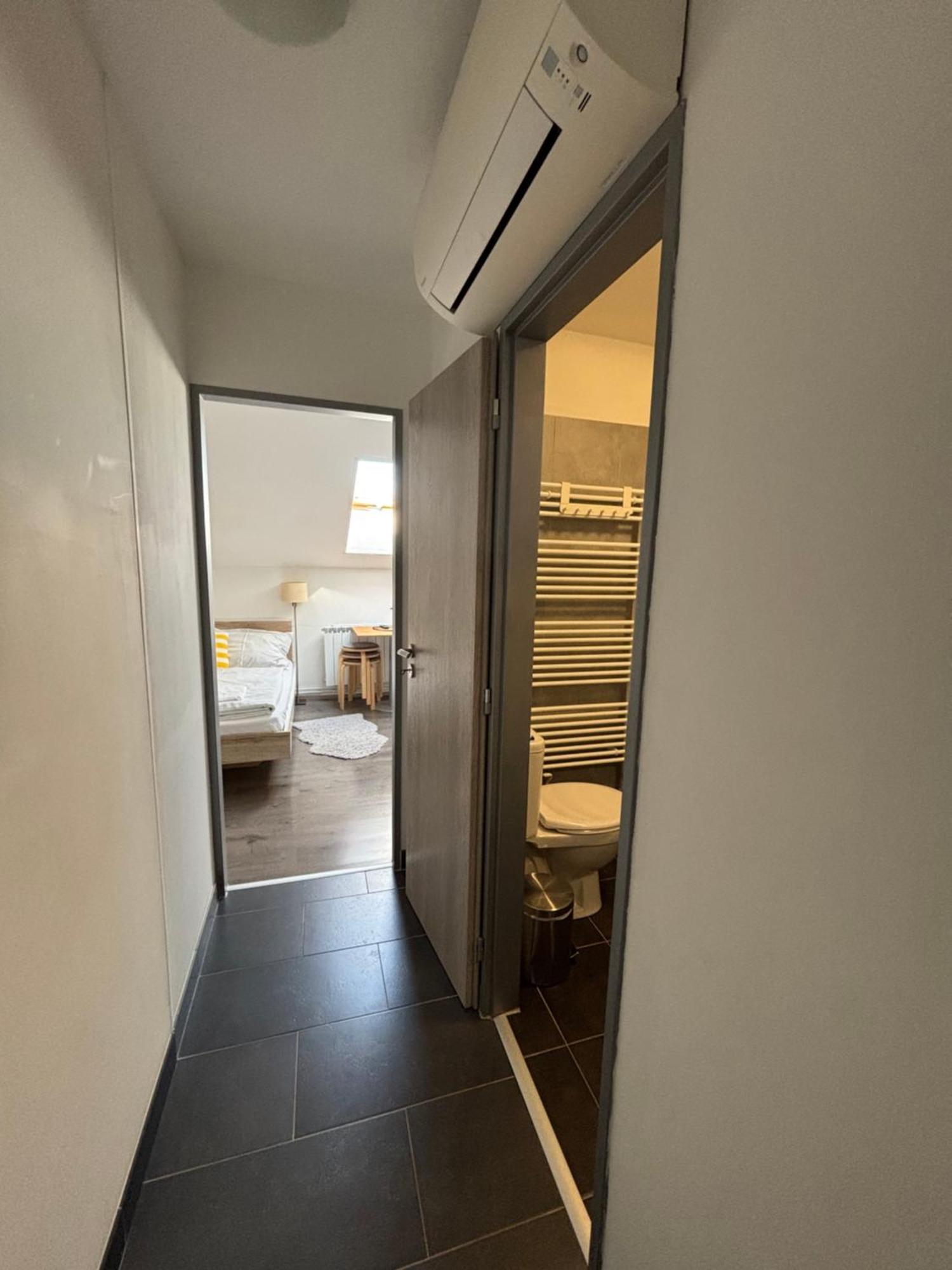 Apartmany Marco Polo 雷德尼斯 外观 照片