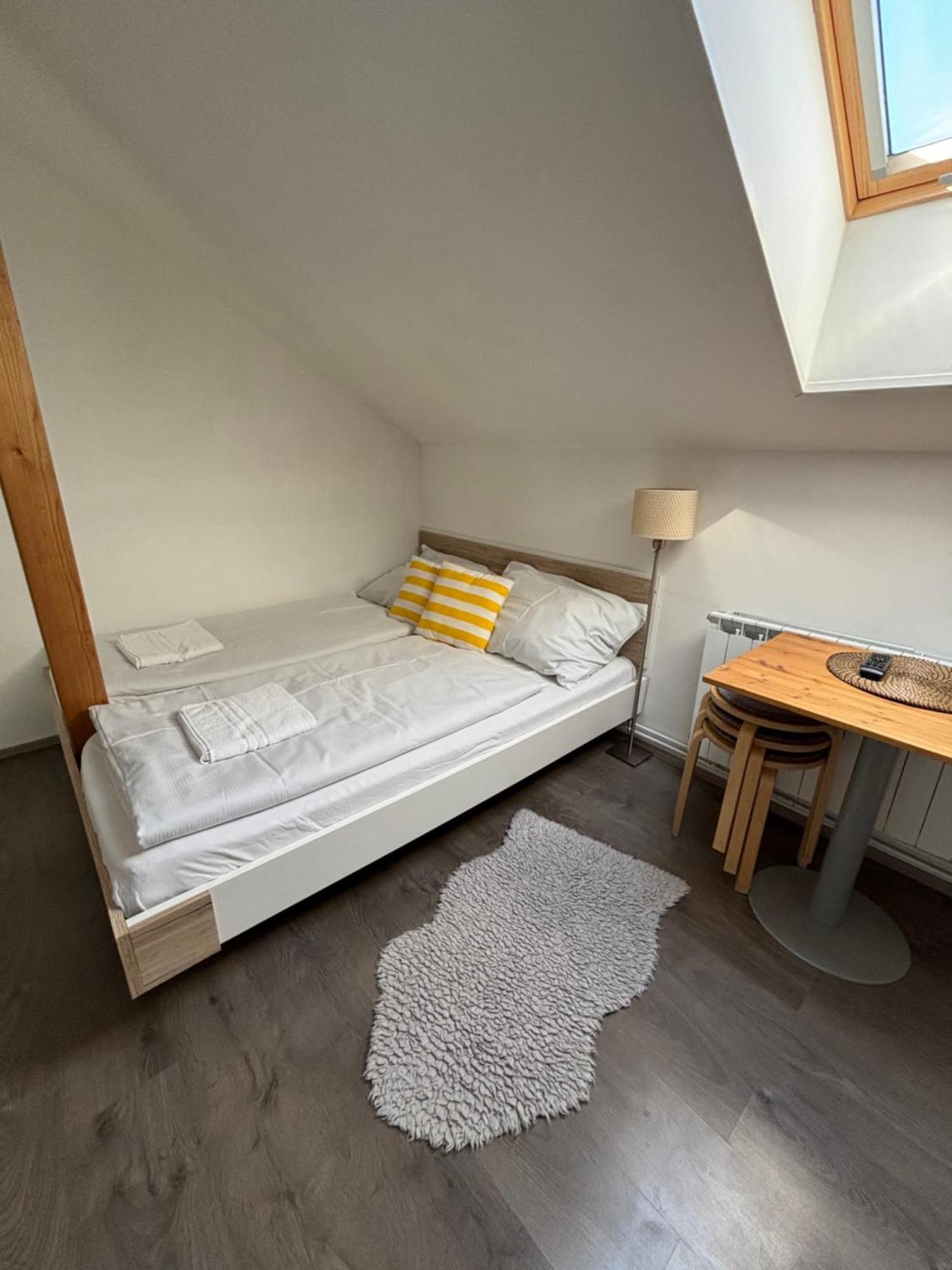 Apartmany Marco Polo 雷德尼斯 外观 照片