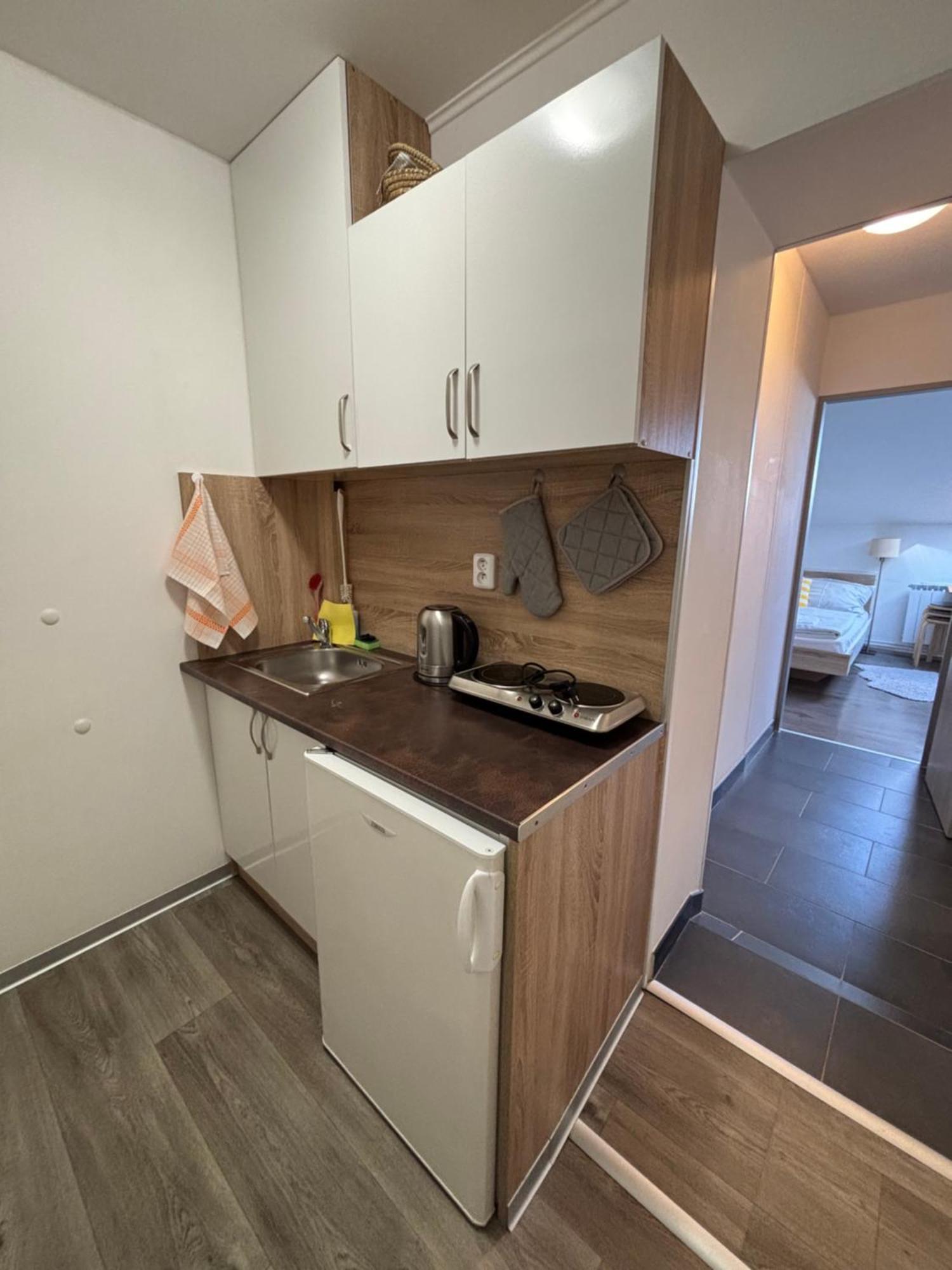 Apartmany Marco Polo 雷德尼斯 外观 照片
